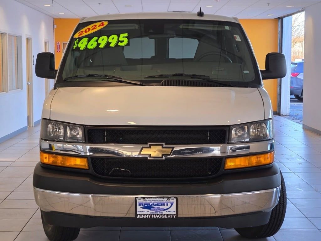 chevrolet express passenger 2024 1GAZGPF75R1137368 image chevrolet express passenger 2024 1GAZGPF75R1137368 image